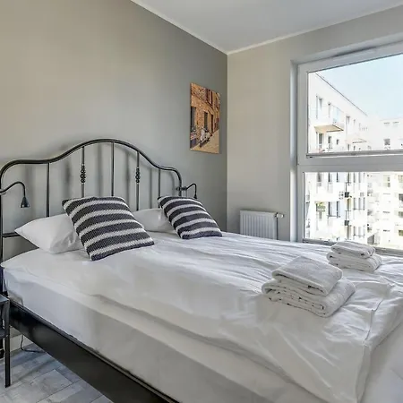 Grand - Apartament Dwupokojowy Blisko Centrum W Gdansku Apartman Gdańsk